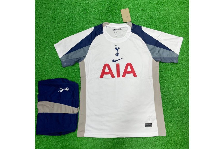 Tottenham Hotspur Home Kit