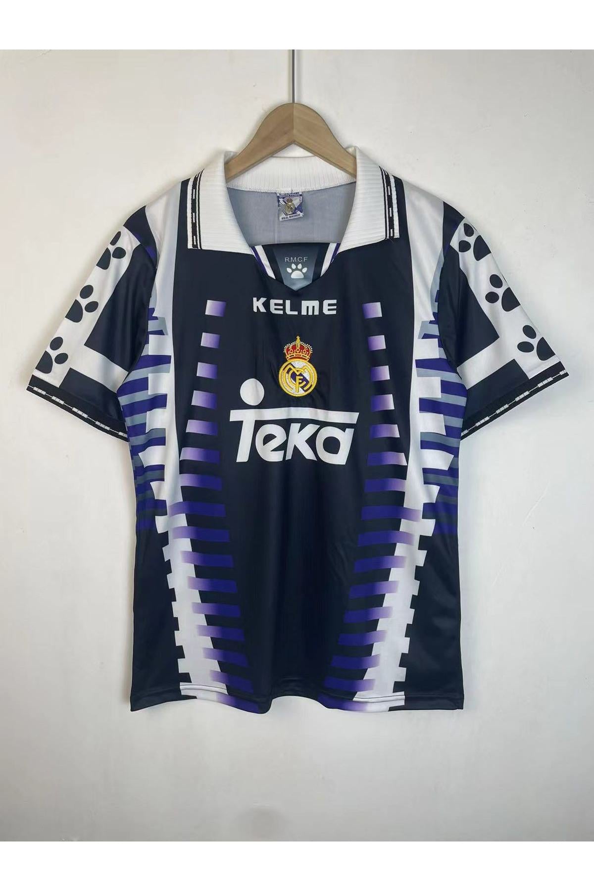 Real Madrid 1996-97 Away Purple Retro Jersey